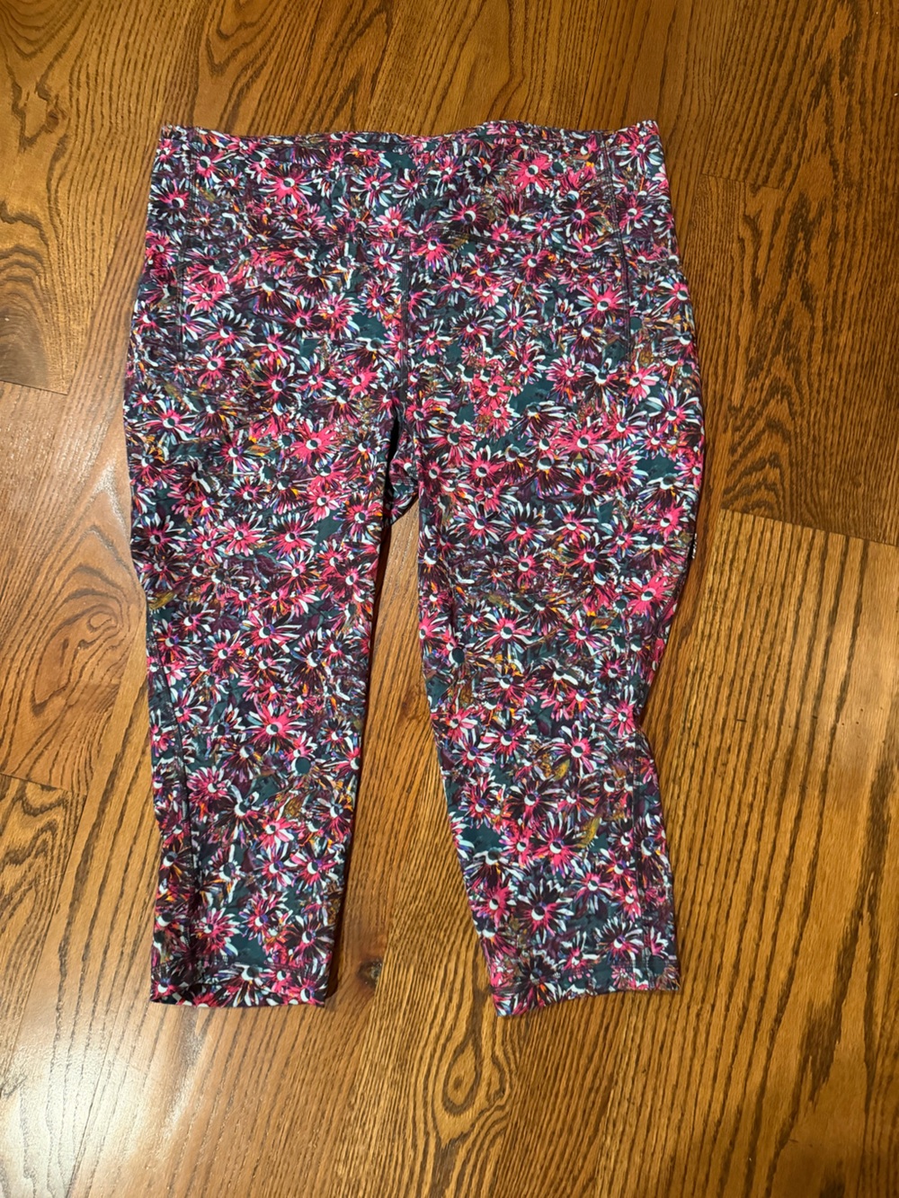 lululemon athletica Floral Leggings in Pink, Teal & Black